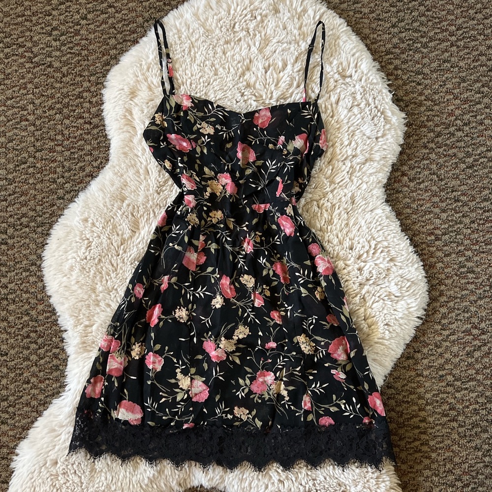 Reformation Black Floral Mini Dress Lace Trim Size 0
